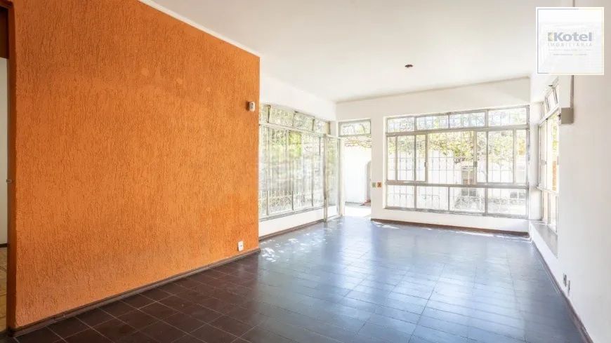 Casa Ampla com Pátio e Excelente Localização no Petrópolis — foto 4