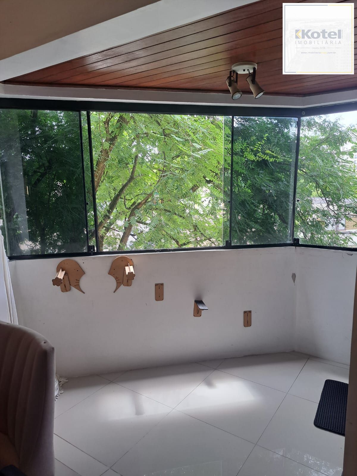 Apartamento de 2 Dormitórios no Jardim Botânico com Vista Panorâmica