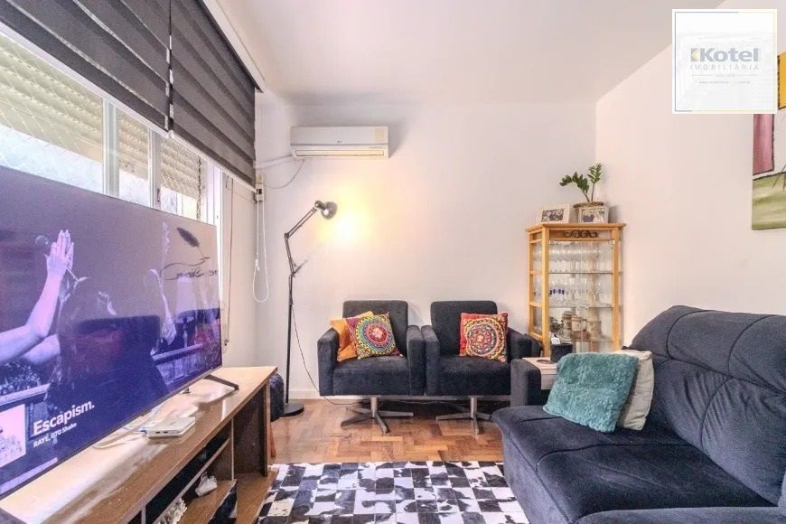 Apartamento de 3 Dormitórios com Garagem à Venda no Rio Branco, Próximo à Redenção