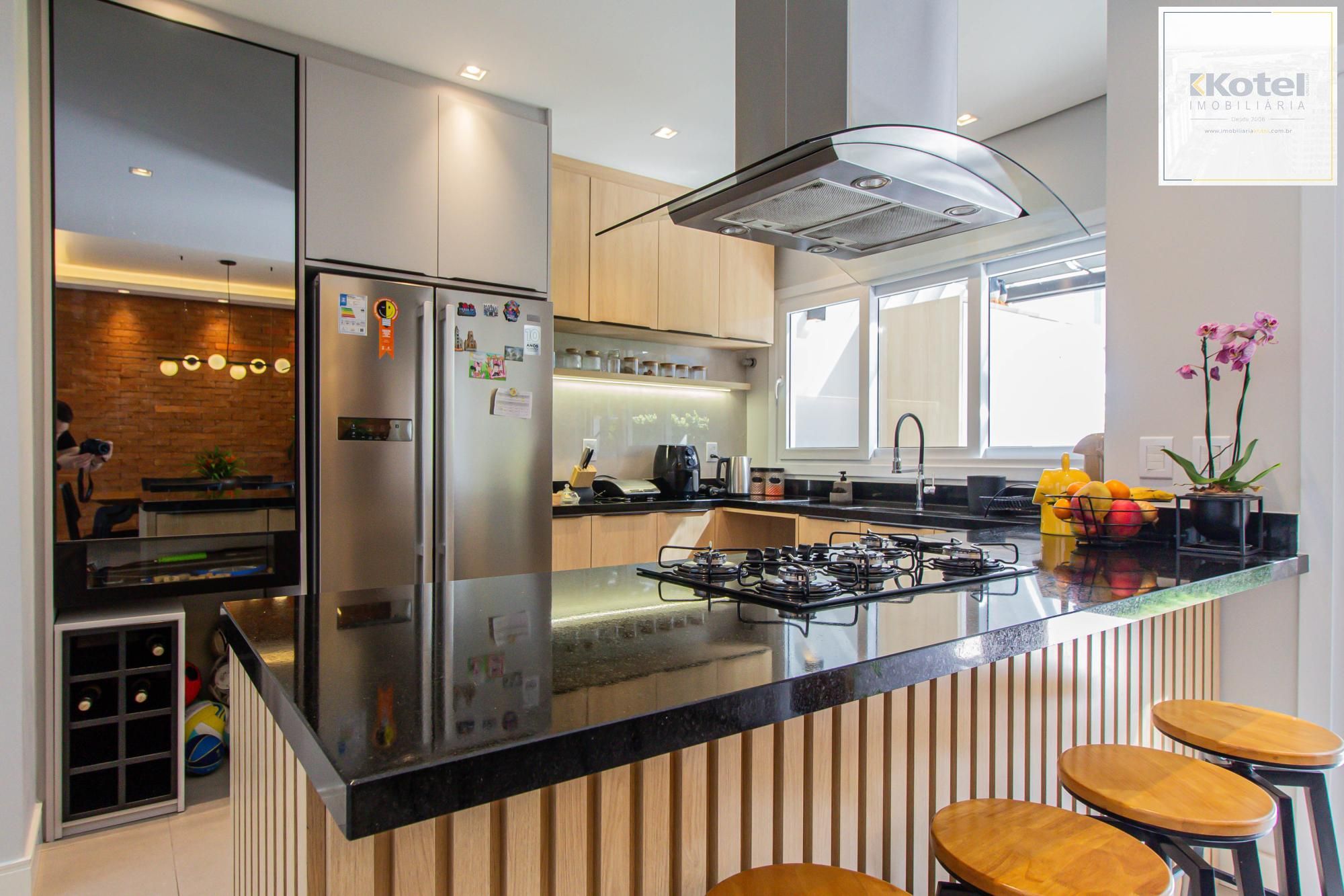 Casa em condominio, com espaçp e segurança para sua familia!