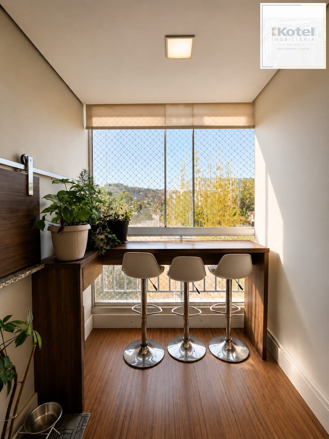Apartamento Semimobiliado com 3 Dormitórios, Suíte e Churrasqueira na Marechal Mesquita — foto 2