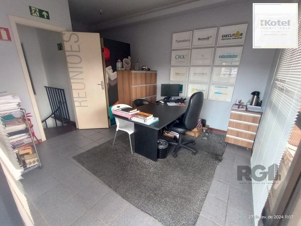 Sala Comercial à venda, 99m², Menino Deus - Porto Alegre
