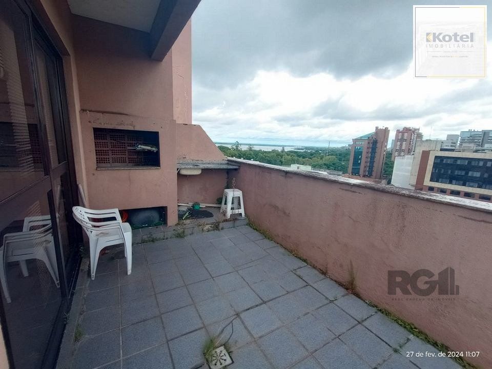 Sala Comercial à venda, 99m², Menino Deus - Porto Alegre