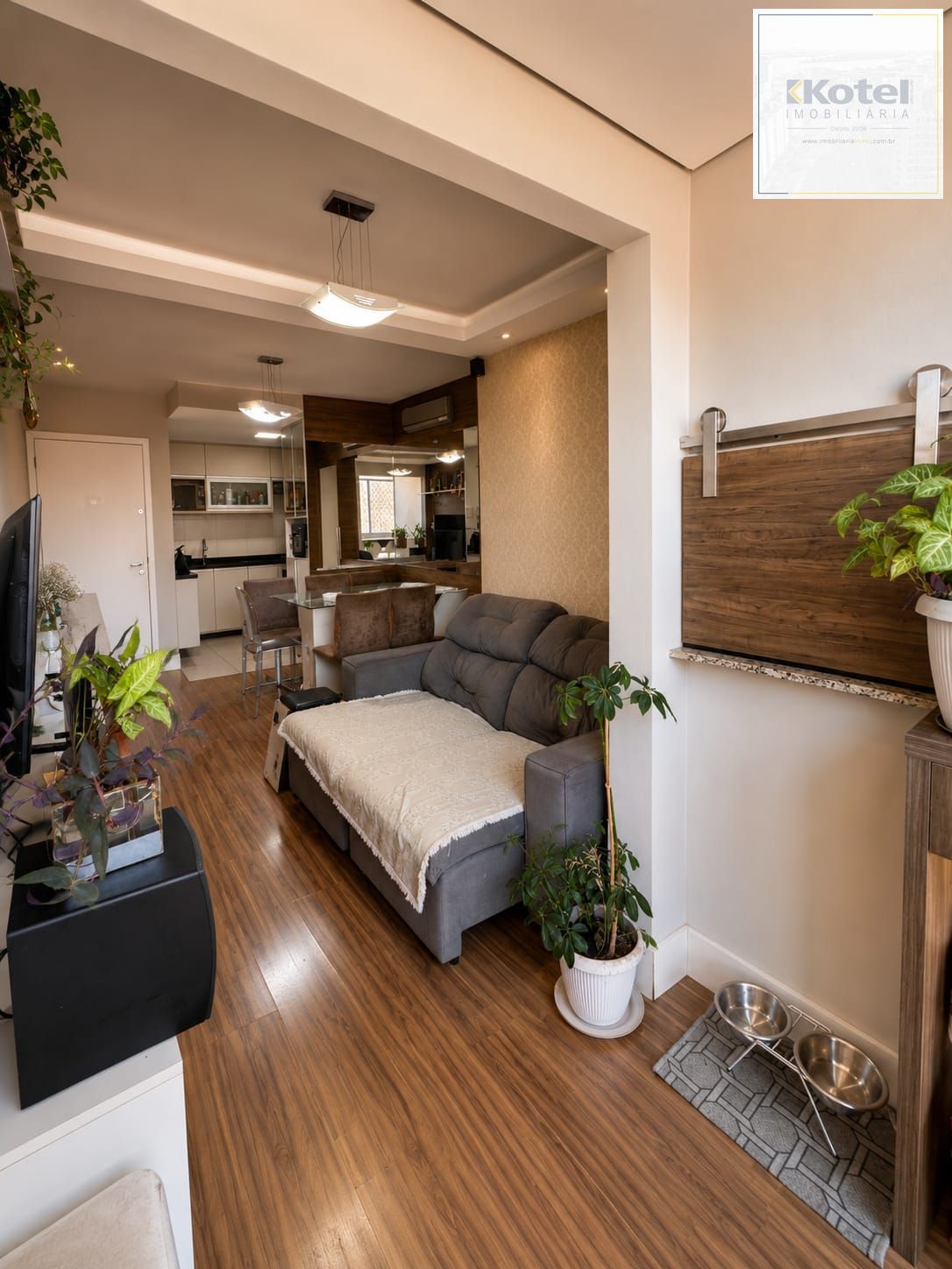 Apartamento Semimobiliado com 3 Dormitórios, Suíte e Churrasqueira na Marechal Mesquita — foto 4