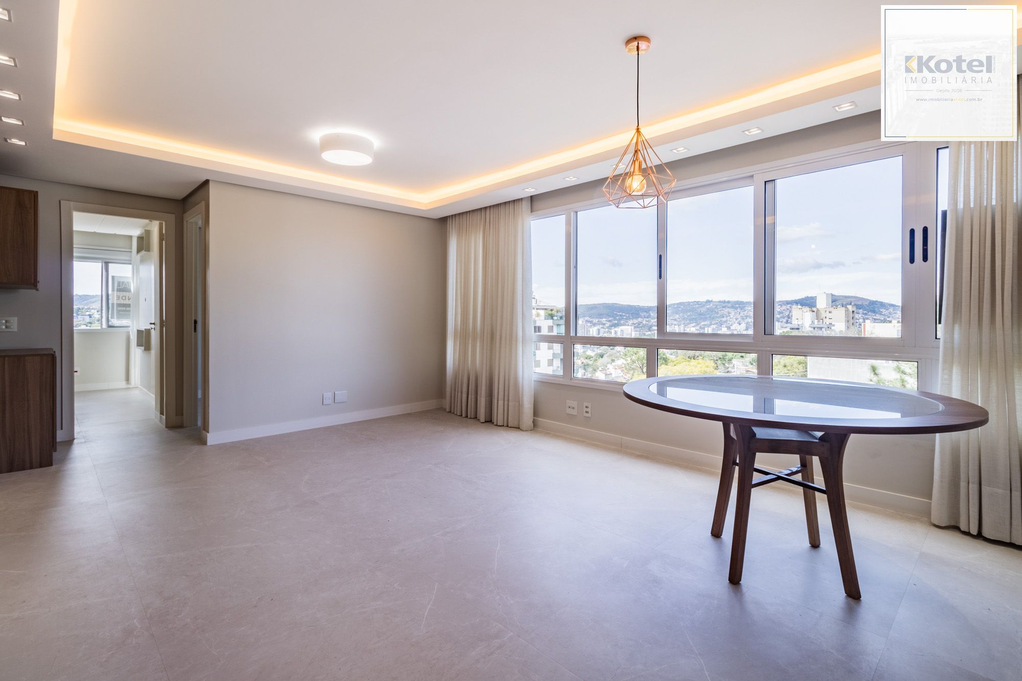 Apartamento, 2 suítes, à venda, 71 m², Jardim Botânico - Porto Alegre — foto 2