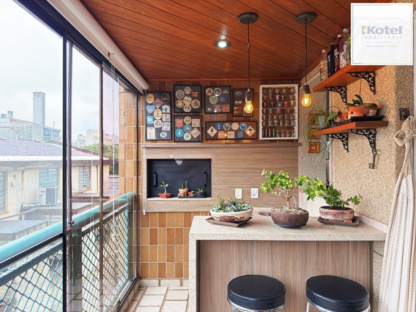 Elegância, funcionalidade e excelente localização: apartamento completo no bairro Santana