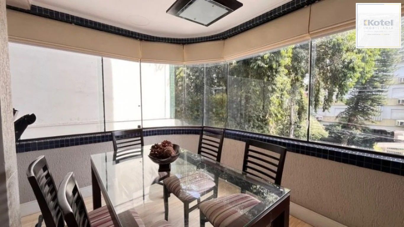 Apartamento de 2D, 2 banheiros, churrasqueira e vaga no Petrópolis — foto 2