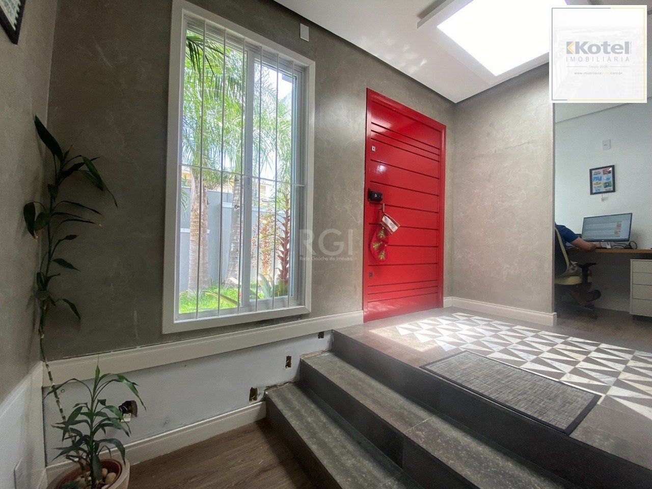 Casa 3 quartos à venda, 170m², Passo da Areia - Porto Alegre