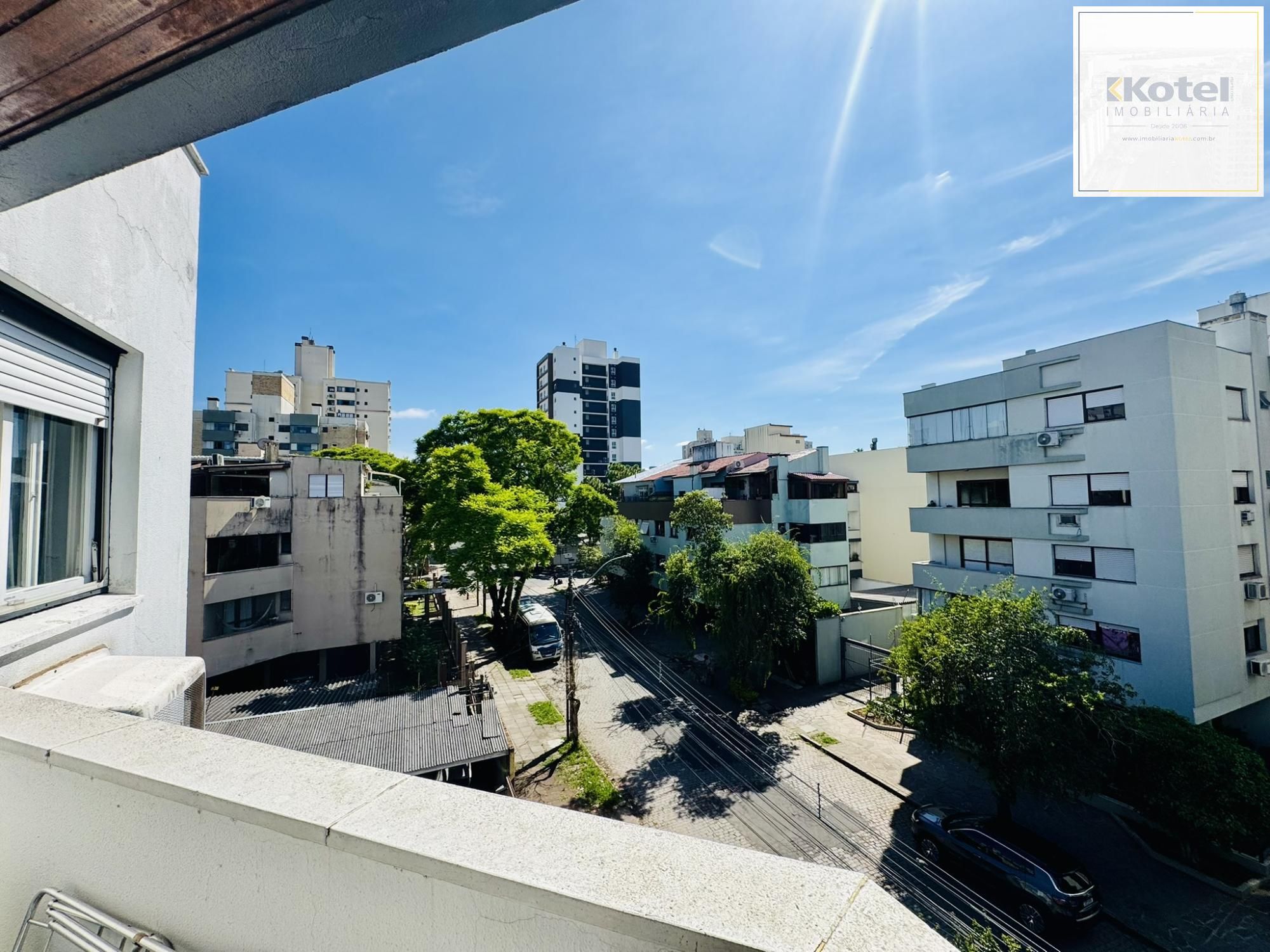Apartamento 1 Dormitório Reformado com Sacada e Churrasqueira no Jardim Botânico