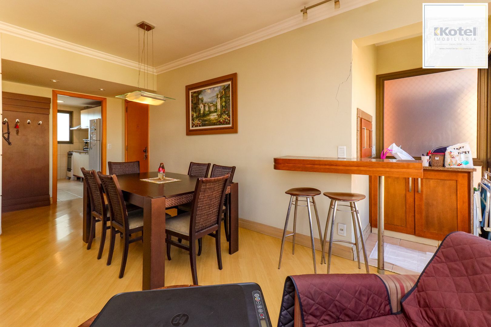 Apartamento Impecável com Vista Panorâmica, 2 Suítes e Living Ampliado