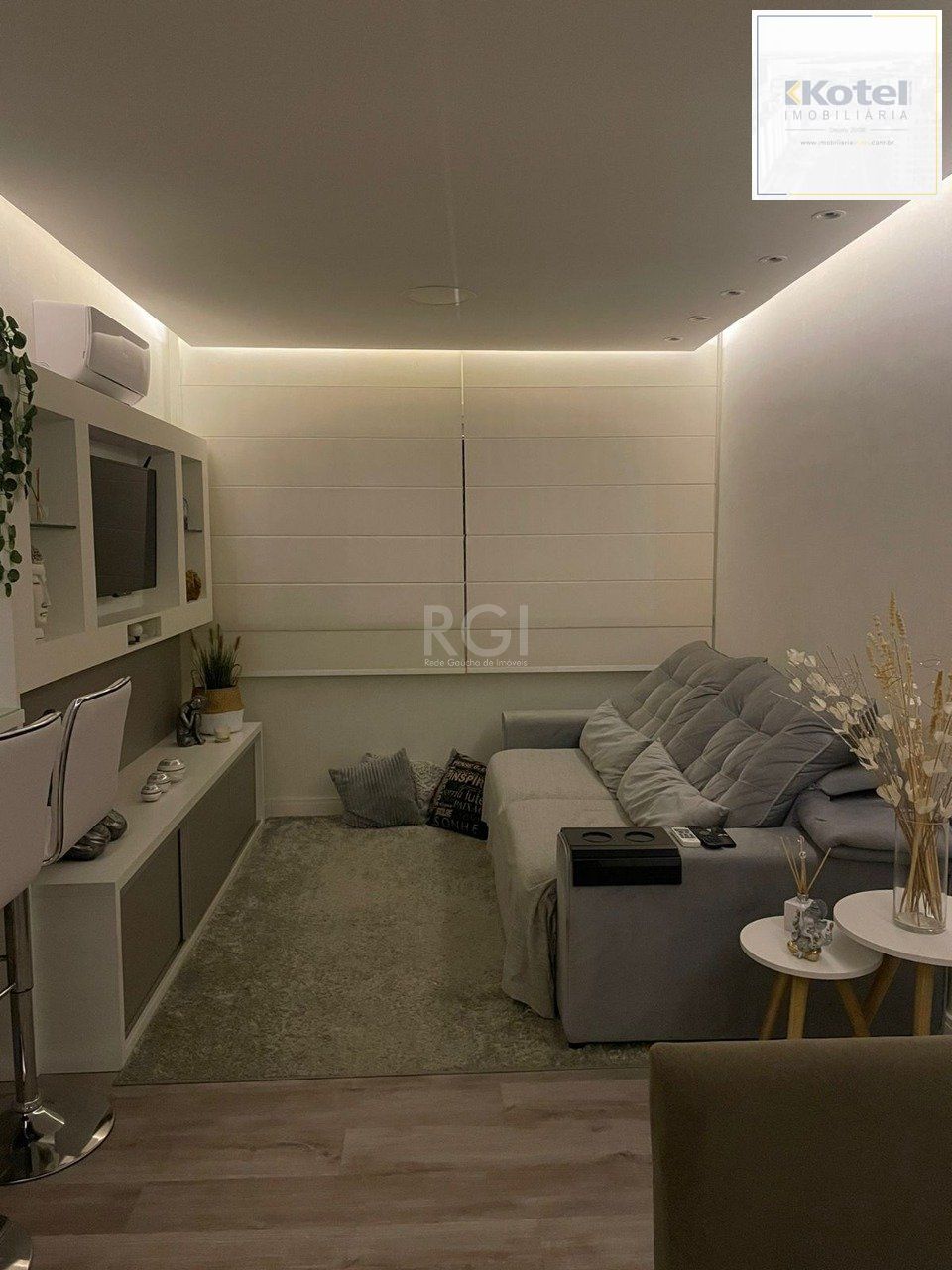 Apartamento para Venda - 60m², 2 dormitórios, sendo 1 suites, 1 vaga - Glória — foto 4