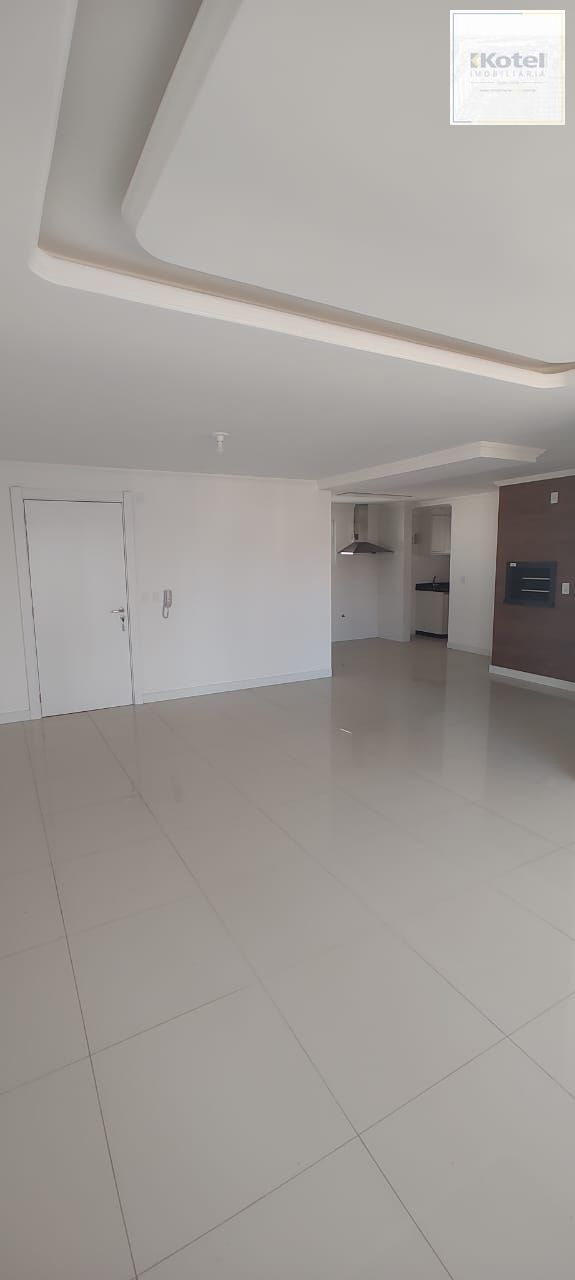 Apartamento com 03 Quartos e 02 vagas em Torres (01 suíte)