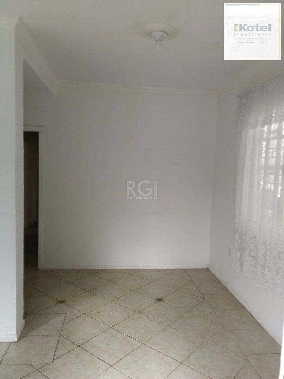 Casa para Venda - 170m², 3 dormitórios, 3 vagas - Nonoai, Porto Alegre — foto 4