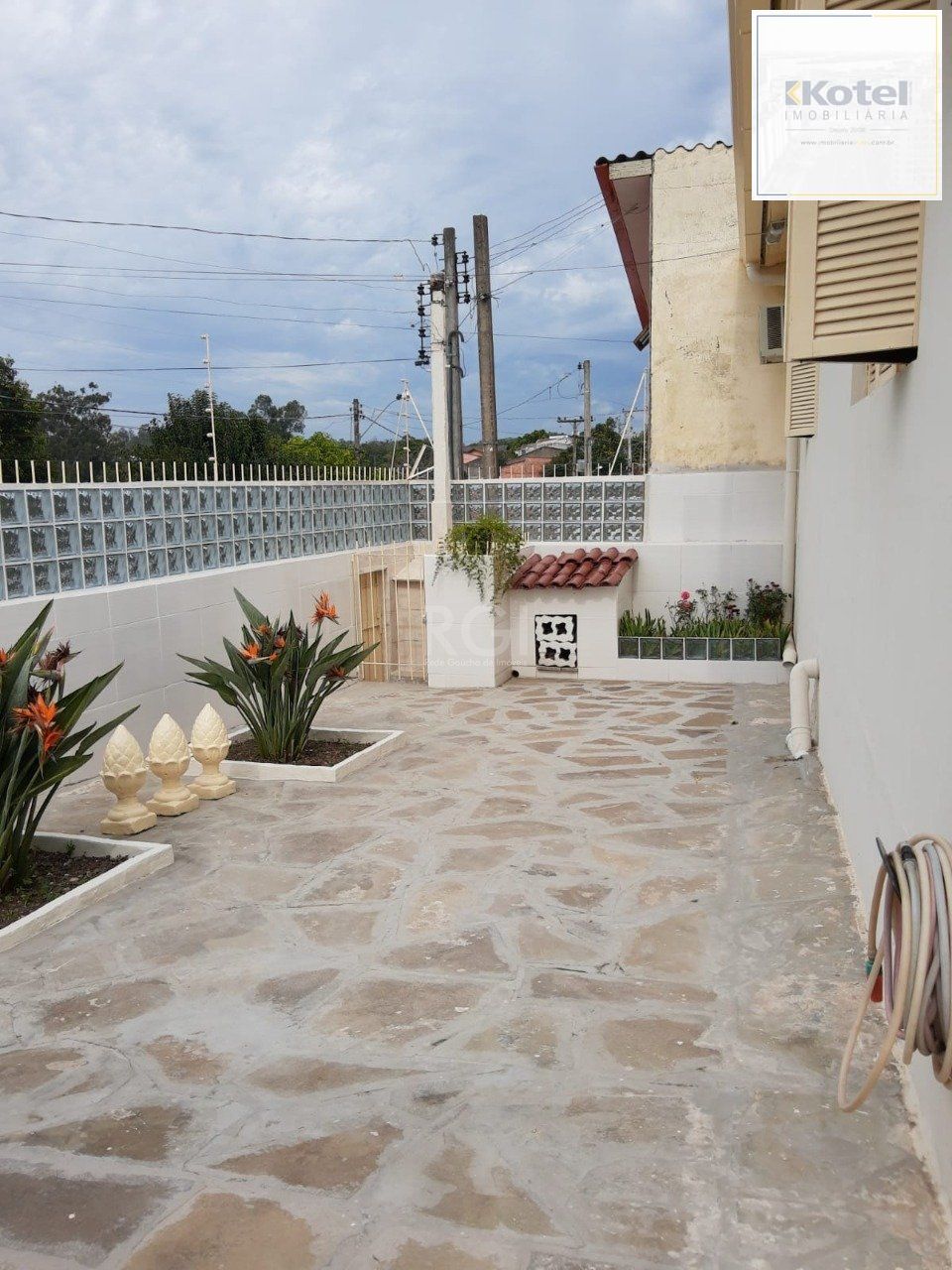 Casa para Venda - 103.38m², 2 dormitórios, sendo 1 suite, 3 vagas - Cecília, Poa