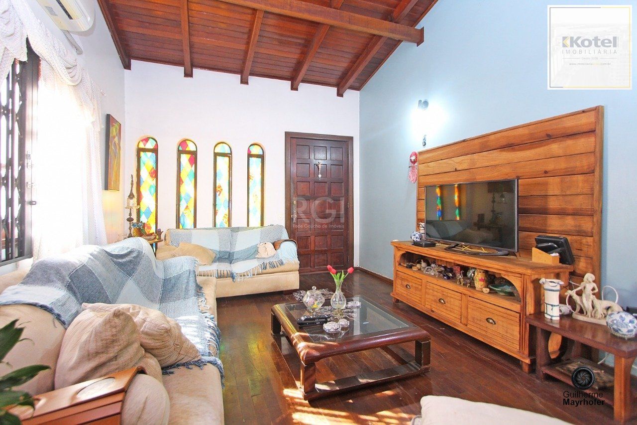 Casa para Venda - 249.54m², 4 dormitórios, sendo 1 suites, 5 vagas - Ipanema — foto 3