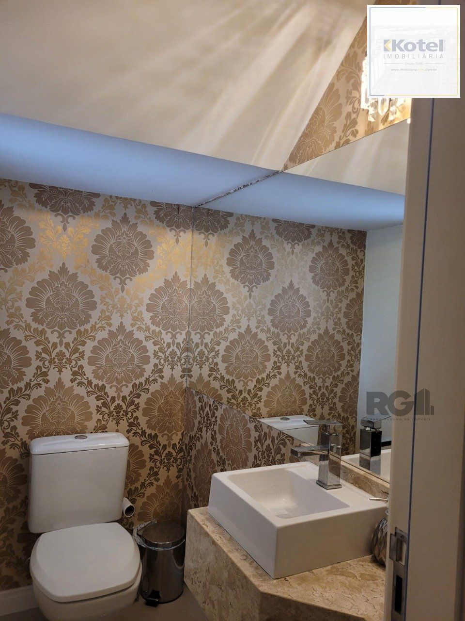 Casa com 3 quartos, 1 suíte, lareira 2 vagas no bairro Hípica, Porto Alegre/RS — foto 2