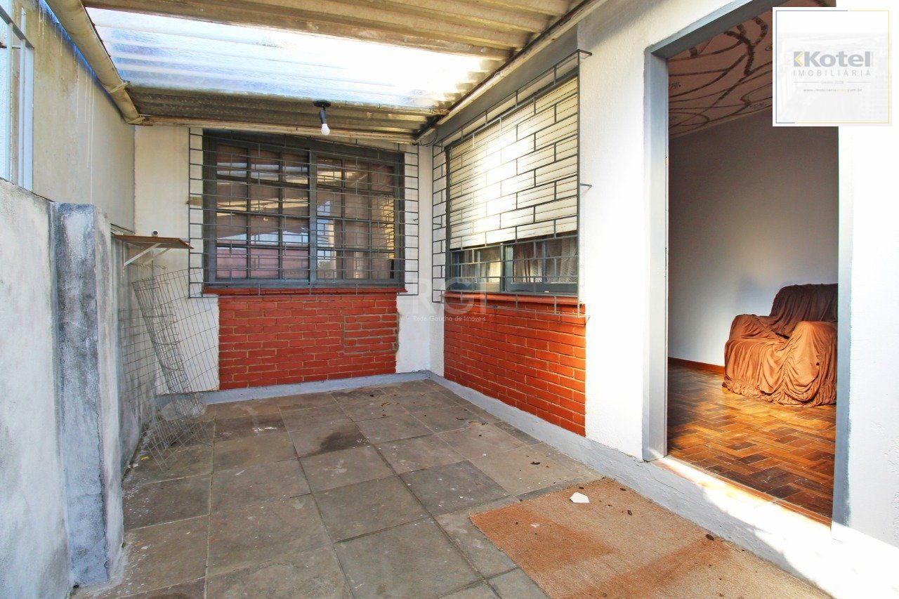 Casa 5 dormitórios, 1 suíte, 2 vagas de garagem, no bairro Camaquã, Poa/RS. — foto 5