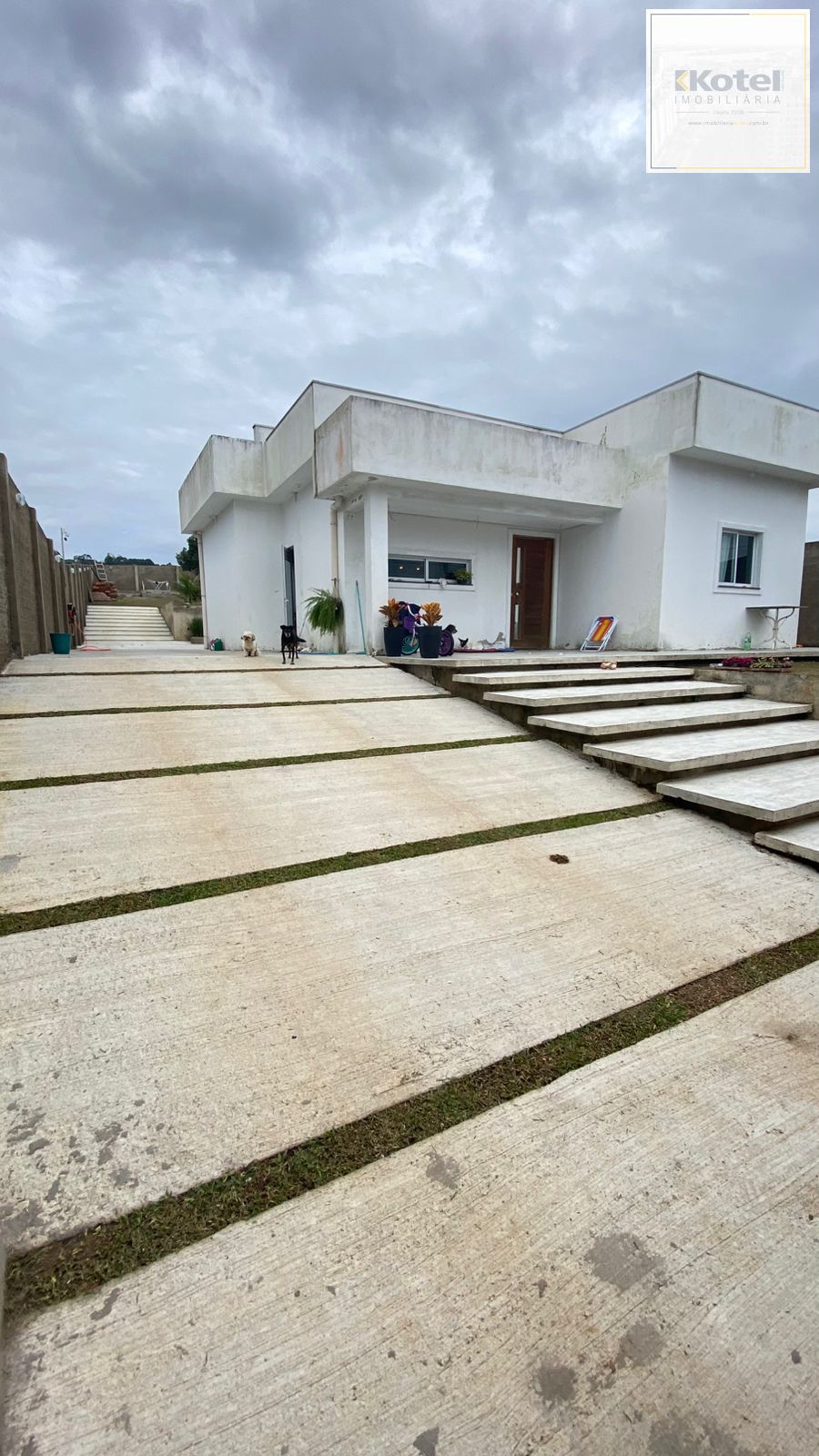 Casa - 175 m², 3 dormitórios, 2 vagas de garagem, Belém Velho, Porto Alegre — foto 2