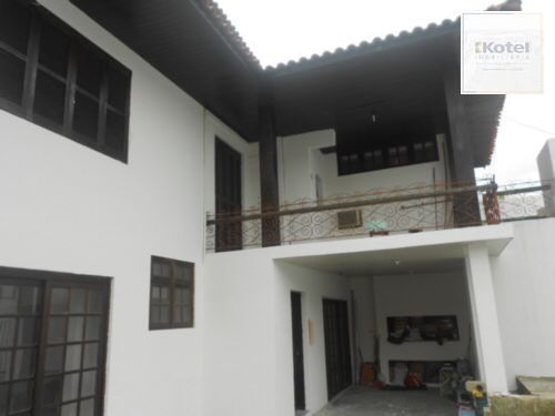 Mansão com 05 Quartos no Bairro Partenon — foto 3