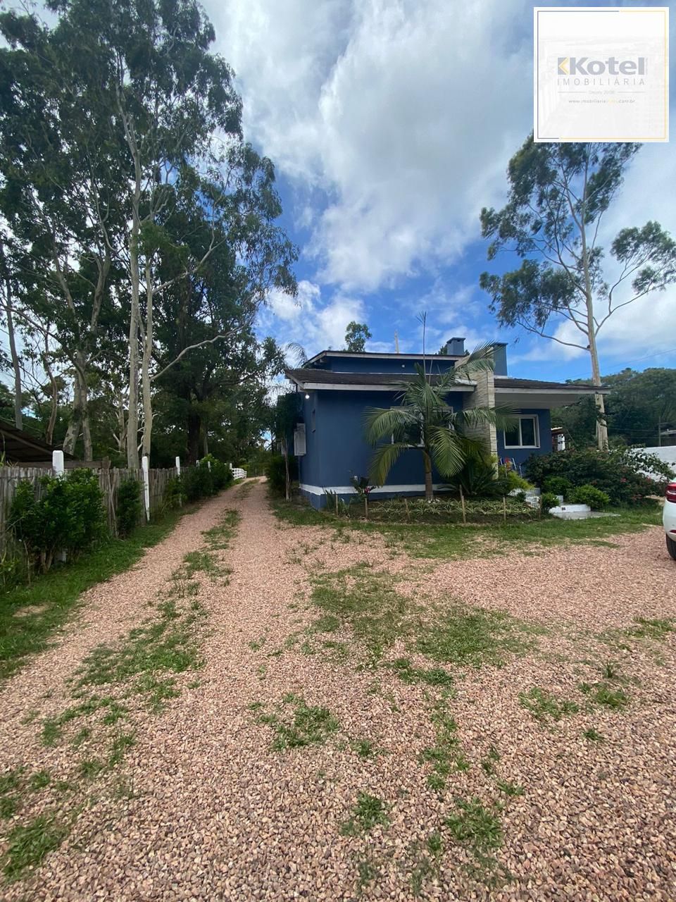 Sitio no bairro lageado com duas casas