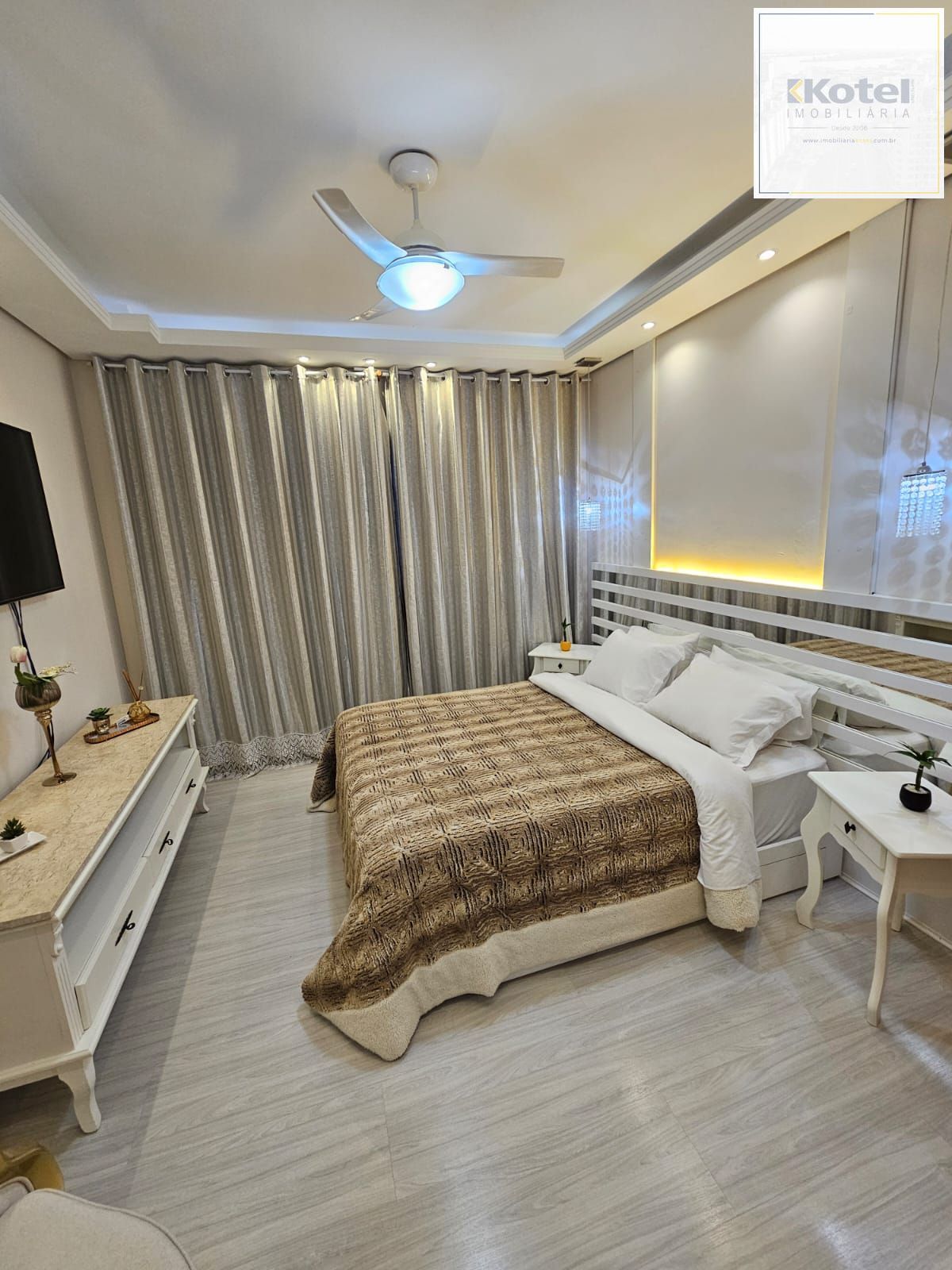 Apartamento com 02 quartos e 01 vaga no Centro Histórico de Porto Alegre — foto 2