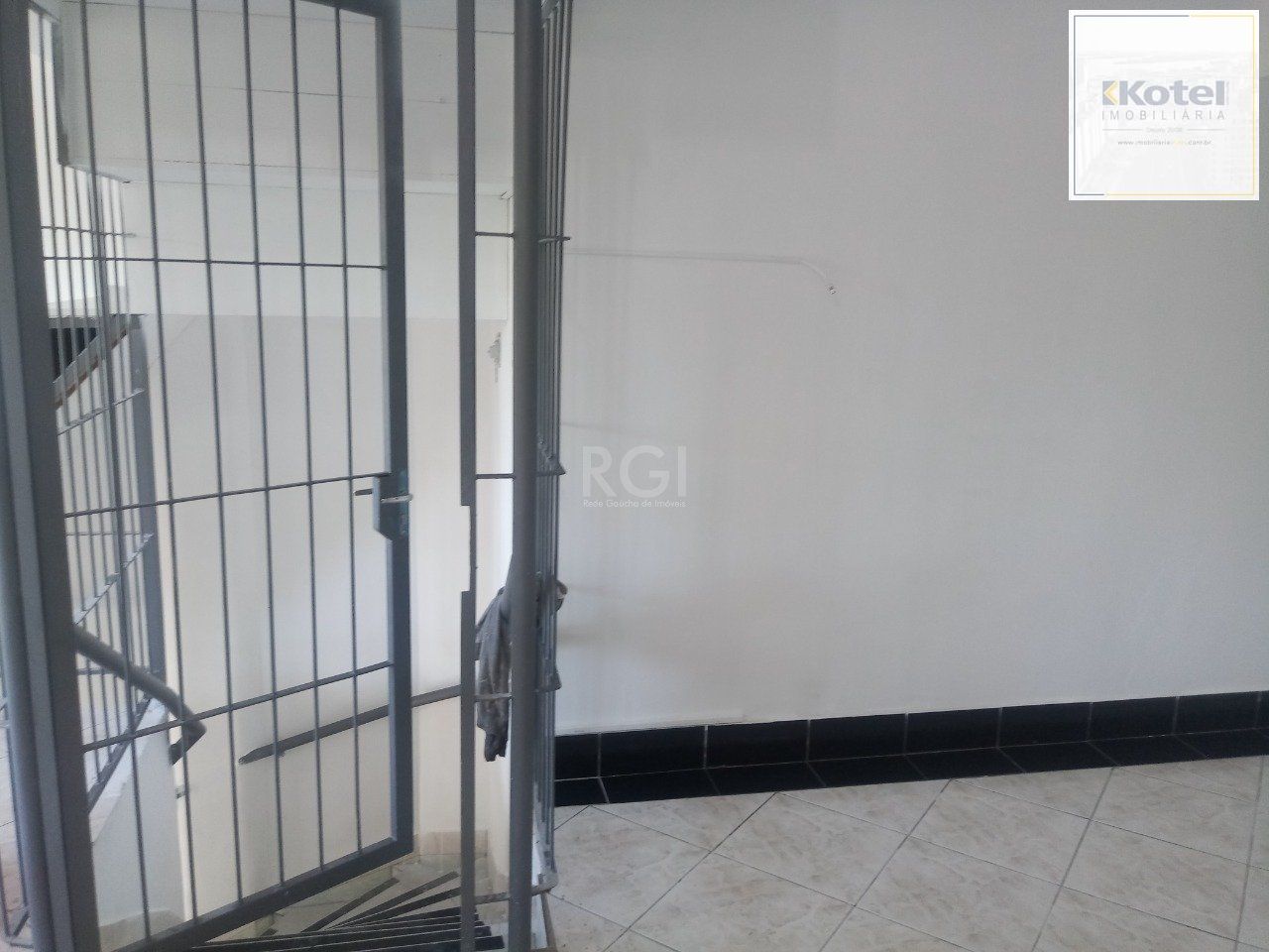 Loja para Venda - 39m², 0 dormitórios, Jardim São Pedro, Porto Alegre — foto 5