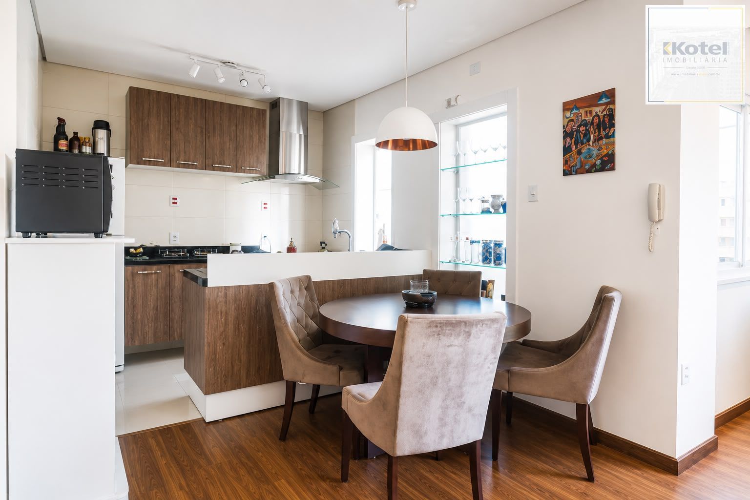 Apartamento, 2 quartos, à venda, 79 m², Petrópolis - Porto Alegre — foto 2