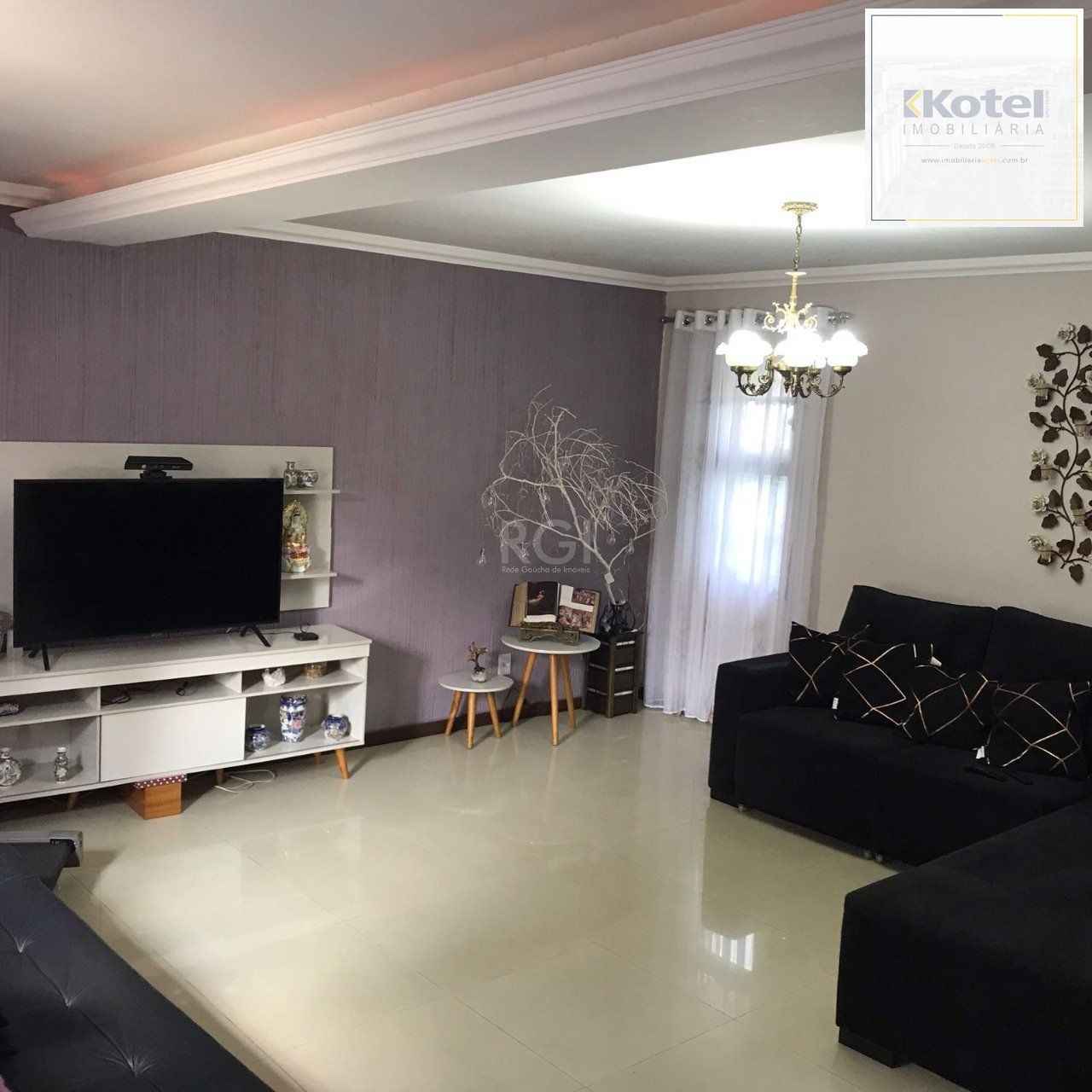 Casa para Venda - 279m², 6 dormitórios, sendo 2 suites, 3 vagas - Cavalhada, Poa — foto 5