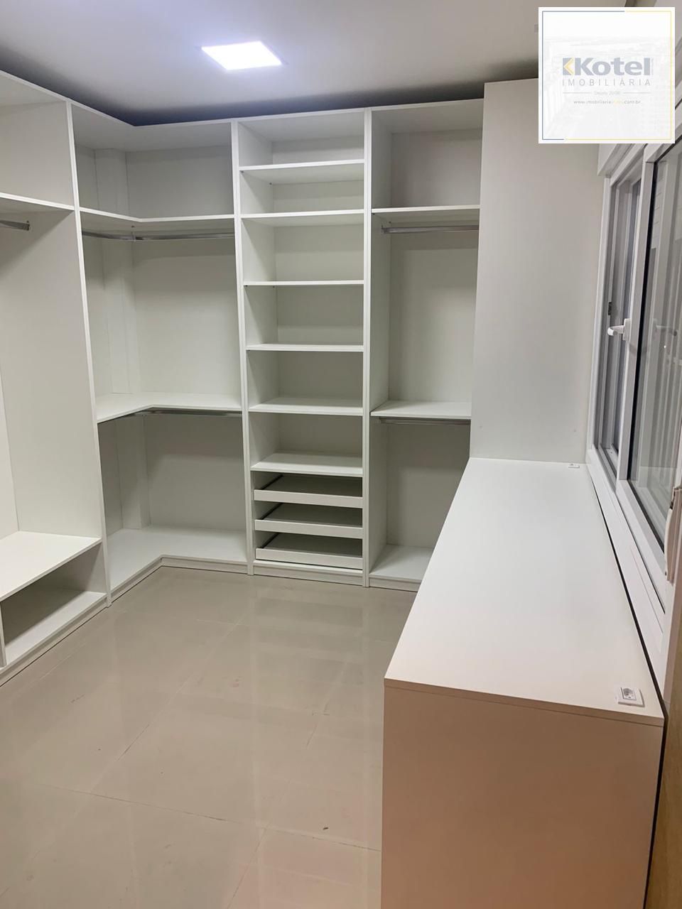 APTO  2 dormitórios  REFORMADO NA MEDIANEIRA — foto 2