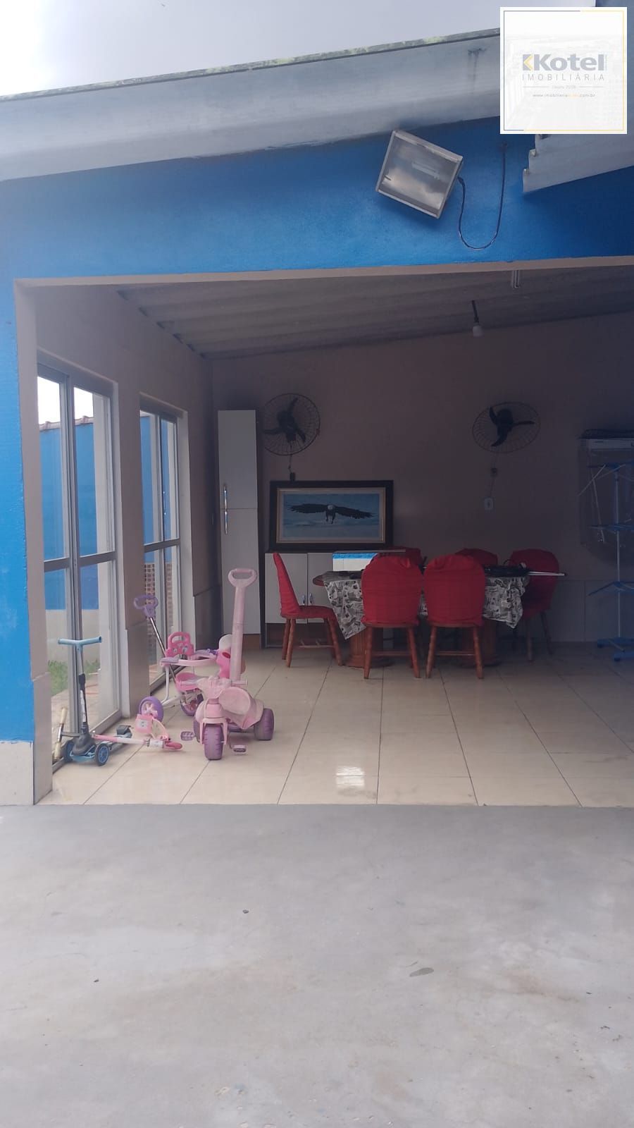 Linda casa com opção para 4 quartos