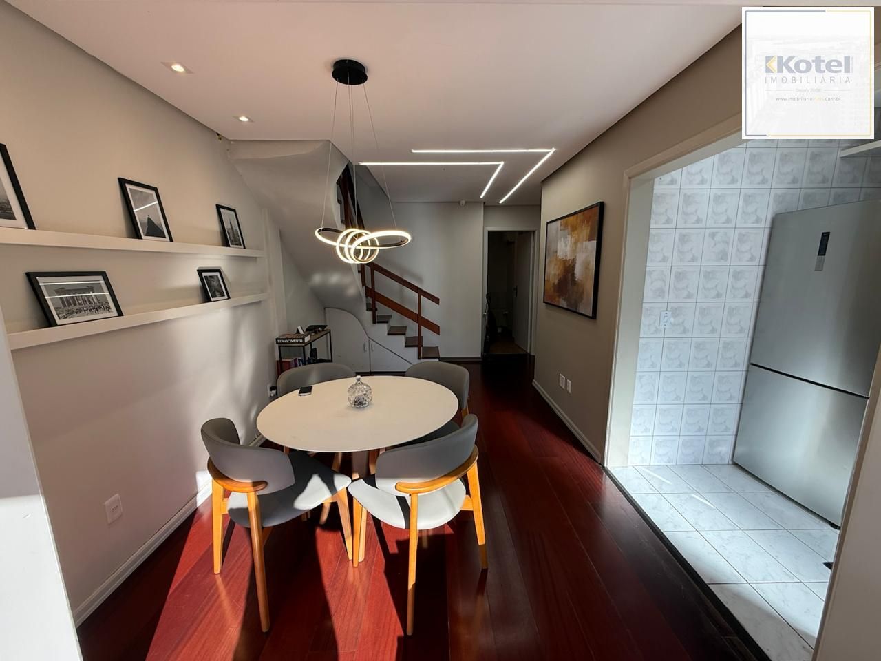 Apartamento com 02 quartos, 02 banheiros e 01 vaga Coberta no Bairro Petrópolis