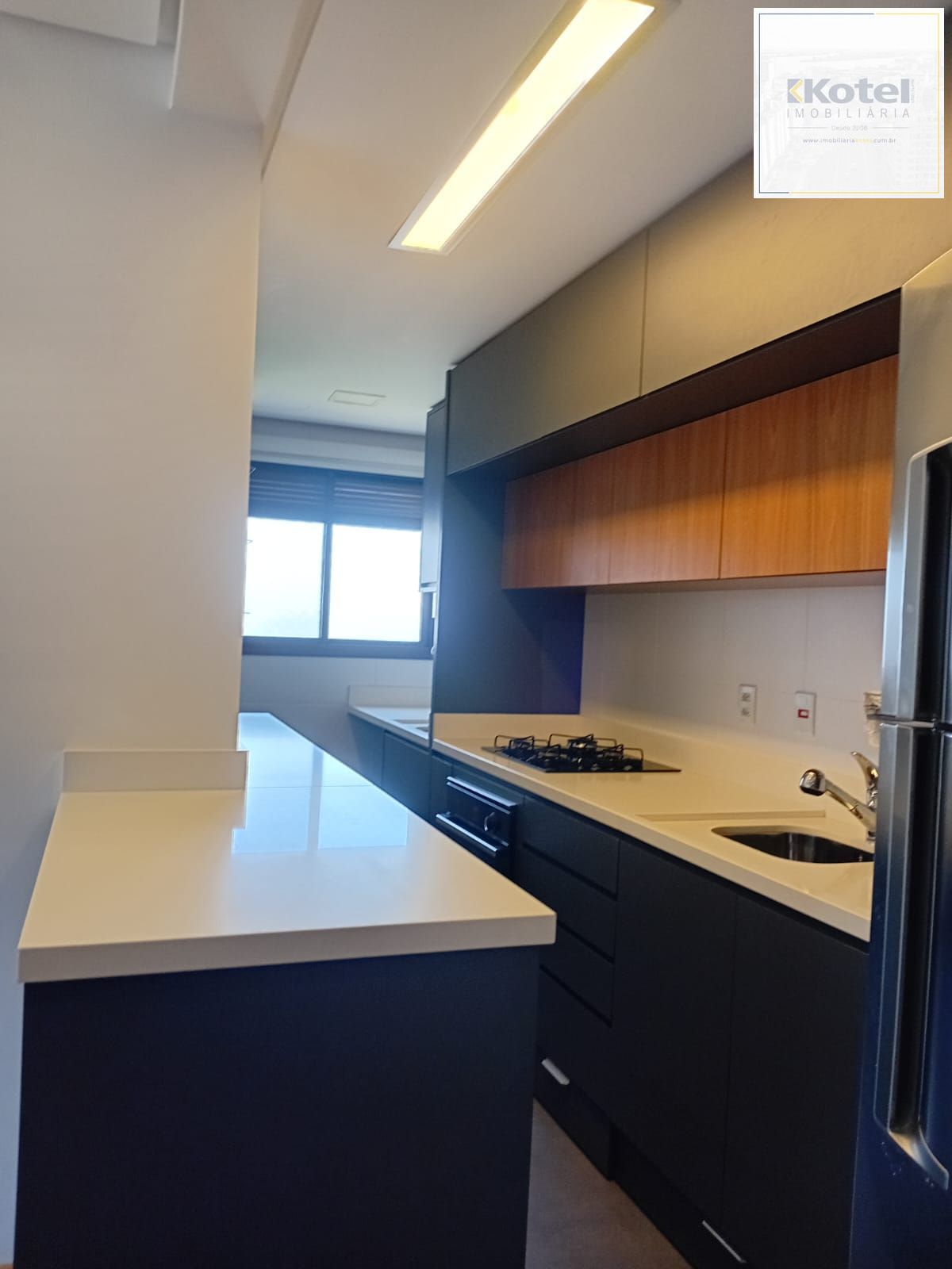 Apartamento 2 quartos, suíte, vaga coberta no bairro Camaquã em Porto Alegre/RS — foto 2
