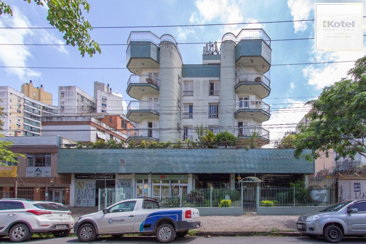 Apartamento, 3 dormitórios, 1 suíte e 1 vaga, Menino Deus, em Porto Alegre/RS — foto 4