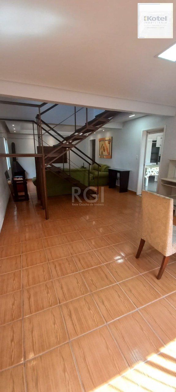 Casa para Venda - 149m², 4 dormitórios, 2 vagas - Campo Novo