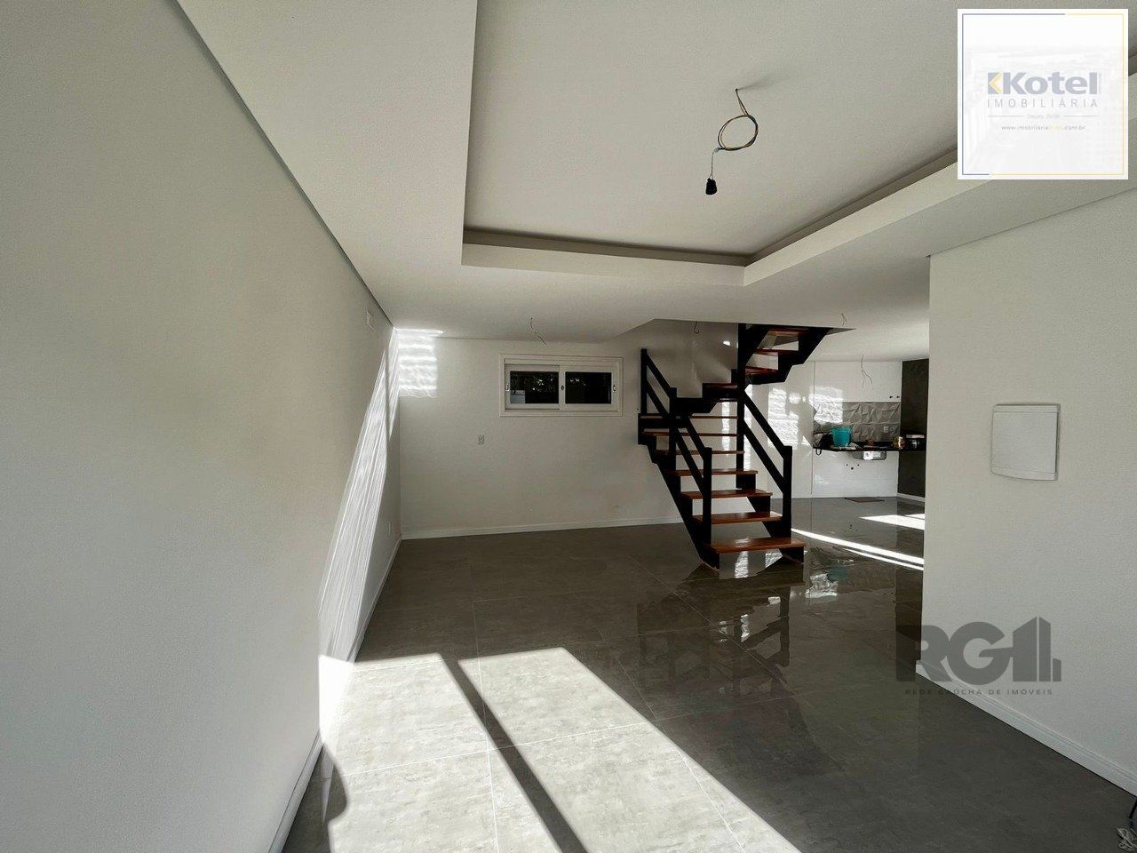 Casa 3 quartos, suíte, 2 vagas, piscina, 240m² – Vila Nova POA/RS — foto 5