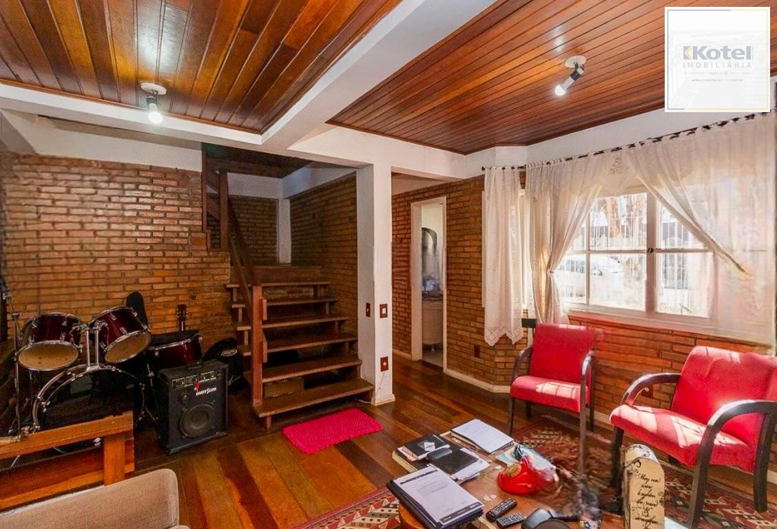 Casa 3 dormitorio com 230m2 pátio com piscina no bairro Itu Sabará — foto 5