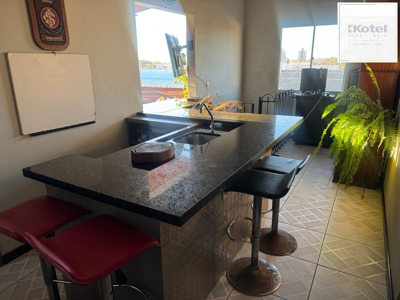 Cobertura com 03 quartos e 01 suíte e 02 vagas no Bairro Sarandi — foto 3