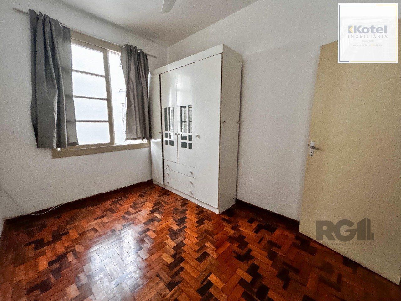 Apartamento com 3 quartos, 1 suíte, no bairro Rio Branco, Porto Alegre/RS