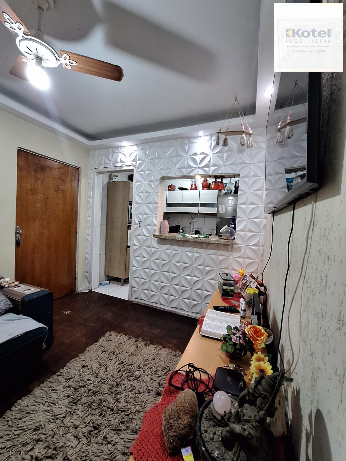 Apartamento com 02 quarto e 01 vaga, no Bairro Santa Rosa de Lima em POA — foto 2