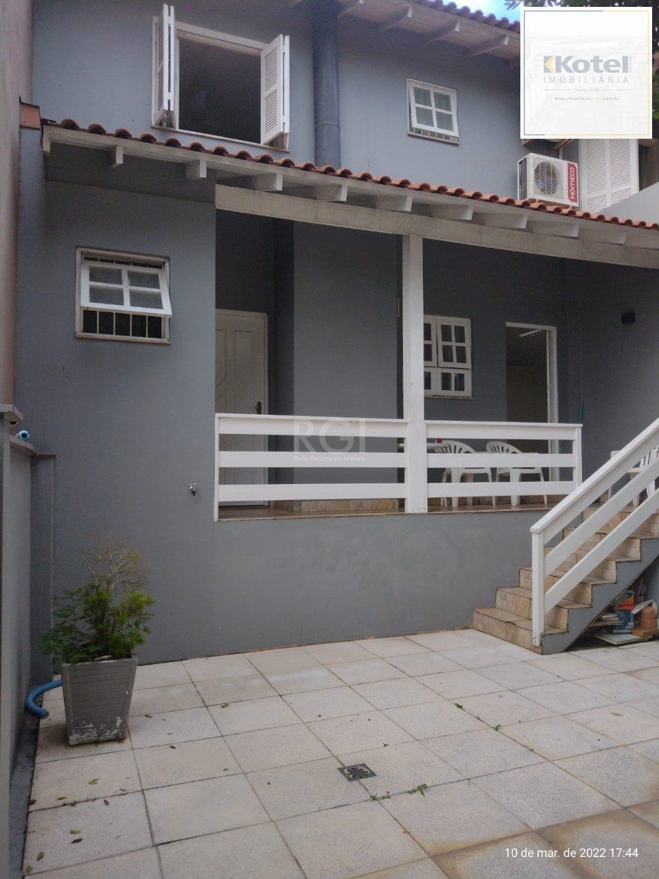 Casa 210m², 3 dormitórios, sendo 1 suites, 2 vagas - Mario Quintana, Porto Alegre/RS — foto 2