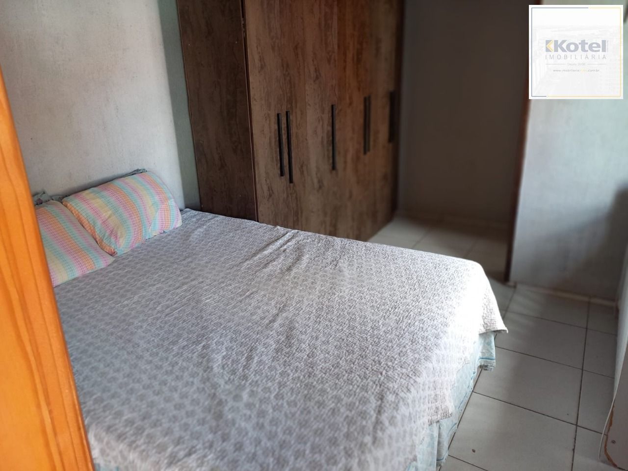 Duas casas no terreno com 2 vagas de garagem — foto 3