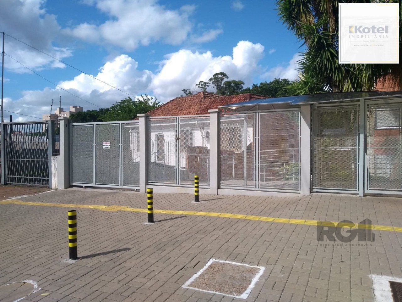 Apartamento 2 dormitórios, 1 vaga de garagem, no bairro Glória, Porto Alegre/RS — foto 4