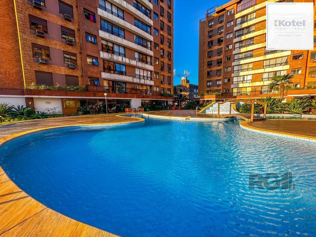 Cobertura, 3 dormitórios, sendo 1 suíte, 3 vagas - Tristeza — foto 2