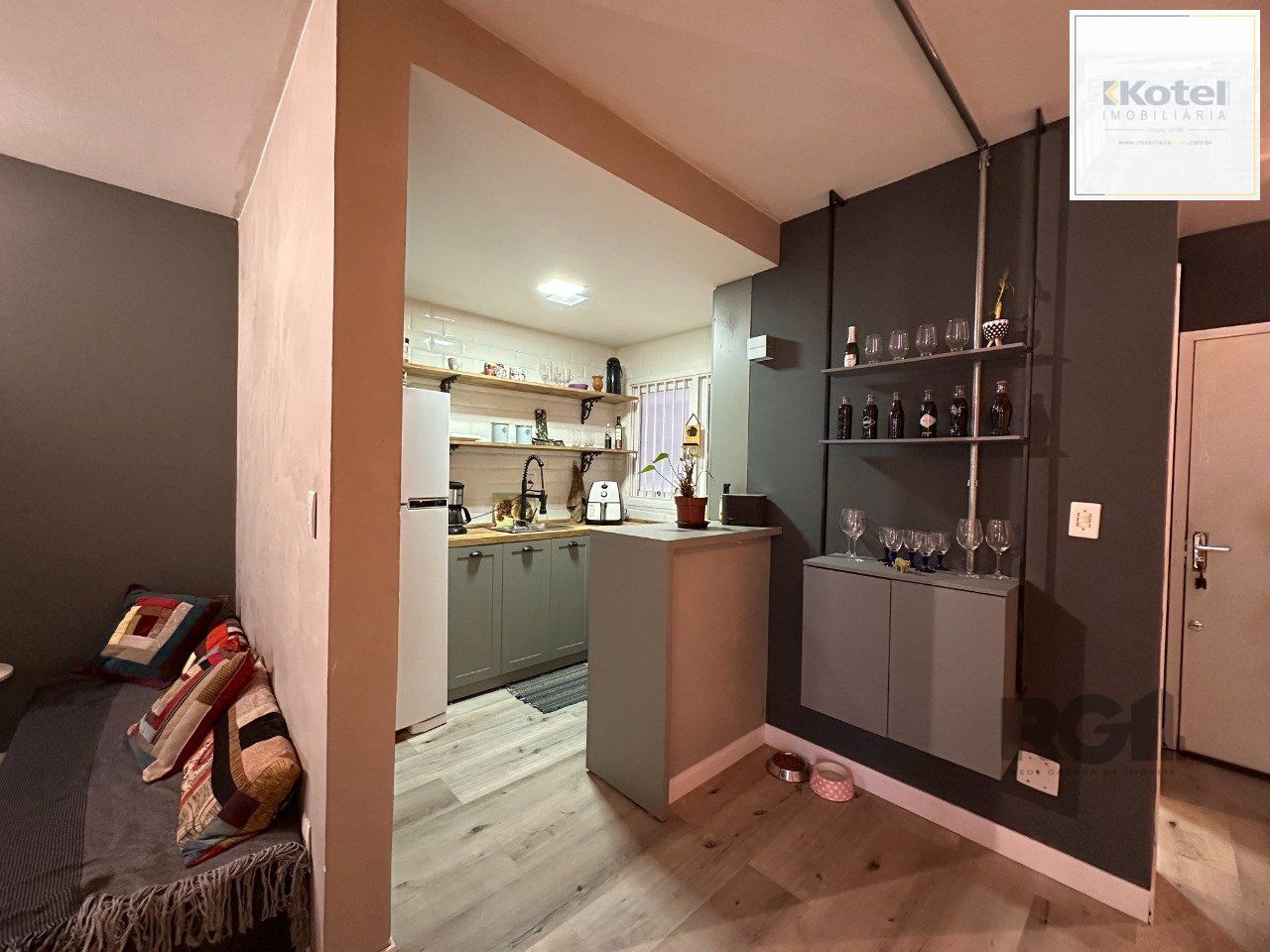 Apartamento Garden a Venda no Bairro Cidade Baixa — foto 3