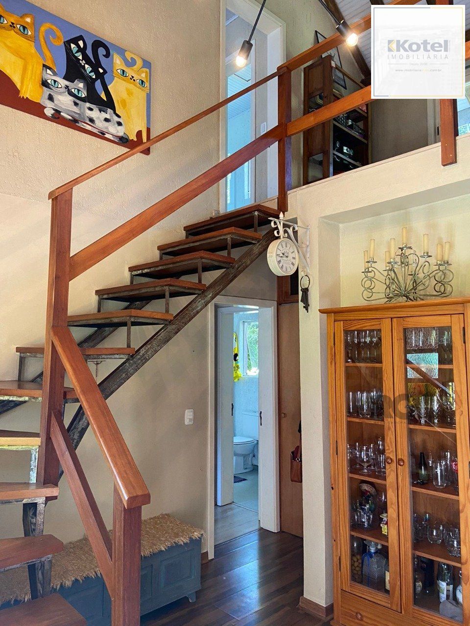 Casa com 2 suítes, lareira, deck, vaga de garagem - 140m² no bairro Laje de Pedra, Canela/RS — foto 4