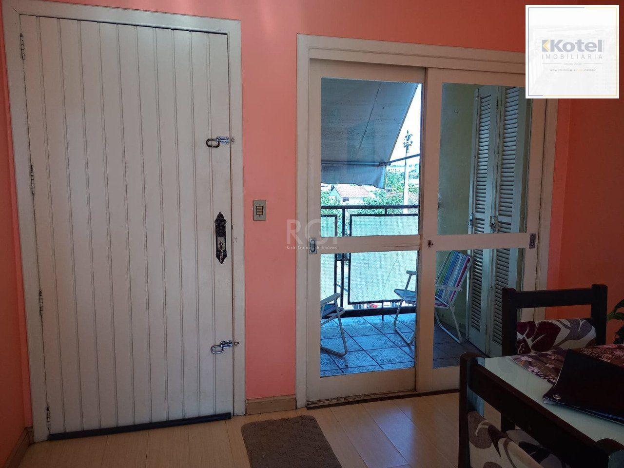 Apartamento para Venda - 51m², 2 dormitórios, 1 vaga - Cavalhada, Porto Alegre — foto 2