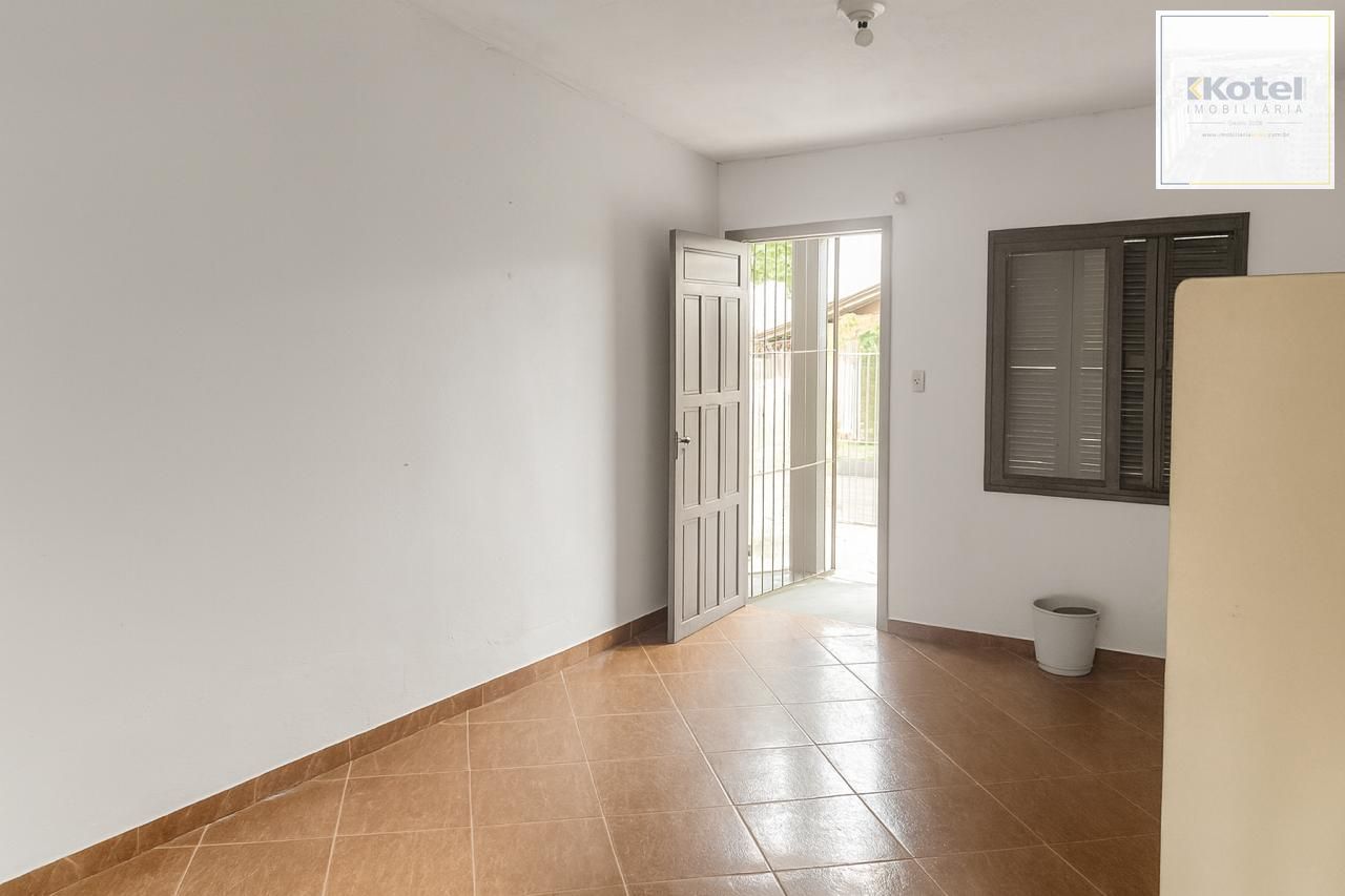 Casa com 01 dormitórios e 01 vaga no Bairro Jardim Vila Nova