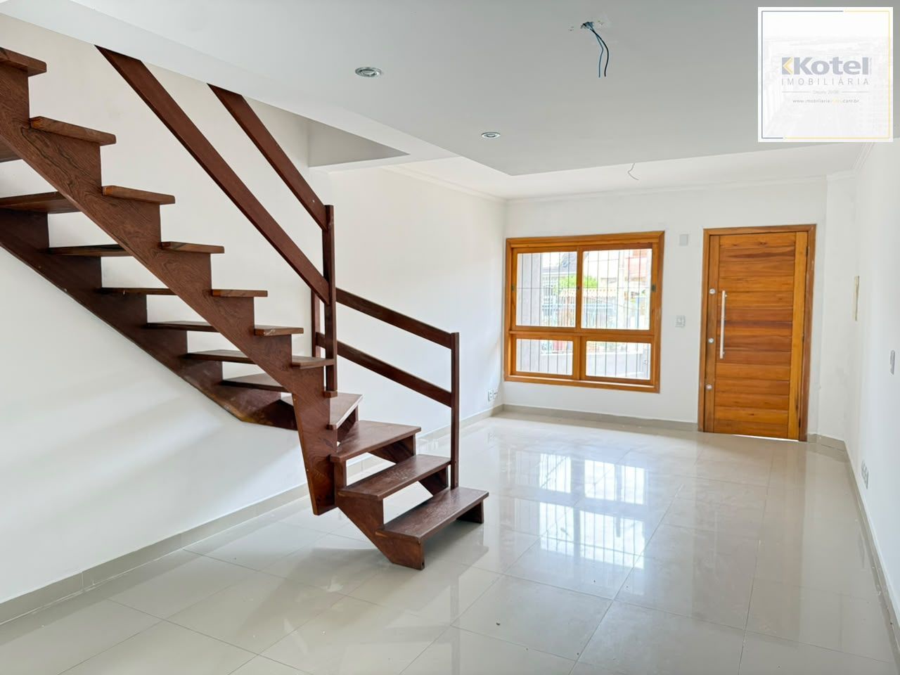 Casa, 2 suítes, à venda, 102 m², Guarujá - Porto Alegre — foto 2