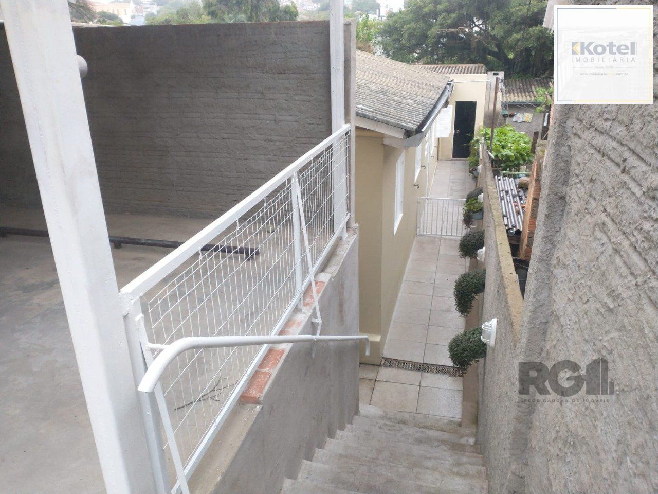Casa de 155m² com 2 quartos, suíte, 2 vagas, no bairro Jardim Europa, Poa/RS