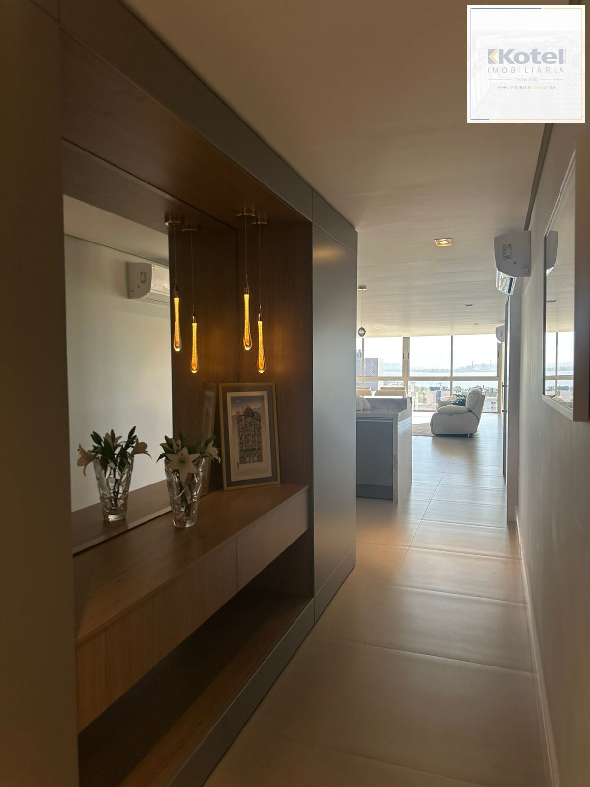 Lindo Apartamento 3 Suítes, 5 banh, 3 vagas, Vista Guaiba, Tristeza, Porto Alegre, RS — foto 3